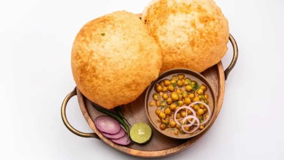 6 Dishes That Every Foodie Must Relish In Gurugram, Haryana