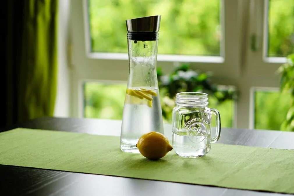 7 Health Benefits Of Drinking Infused Water With Citrus Fruits