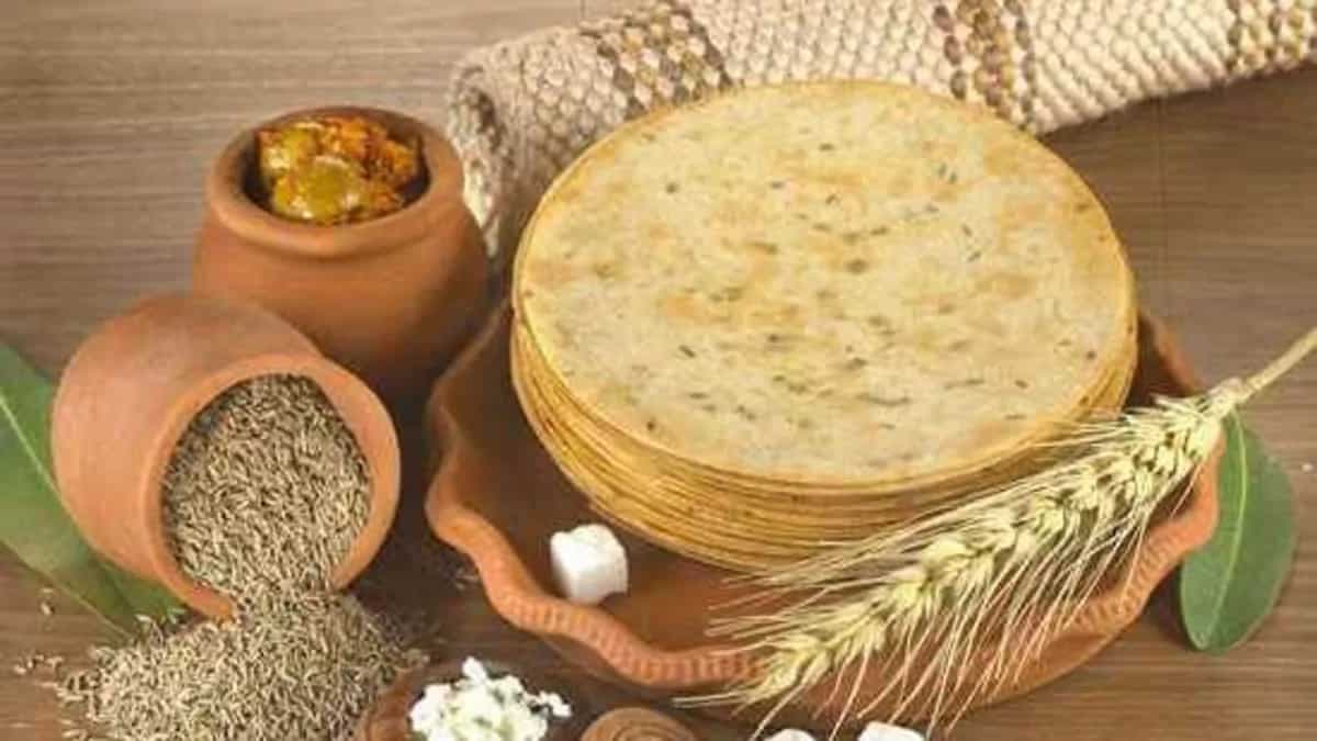 Methi To Ragi: 5 Types Of Gujarati Khakhras You Must Try