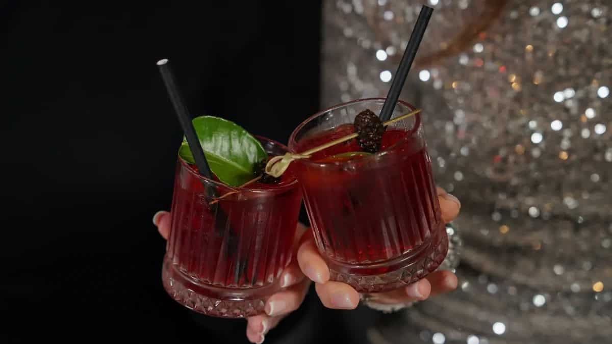 5 Australian Cocktails That Are Sure To Impress Your Guests