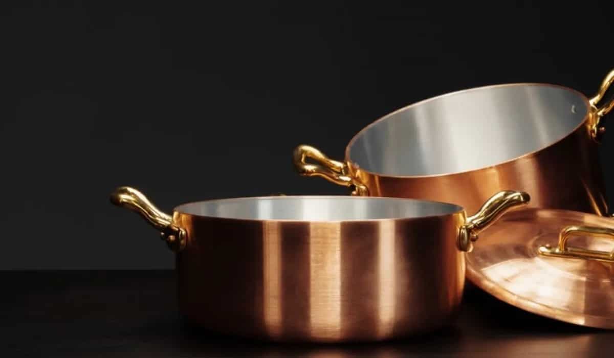 Top 6 Homemade Solutions To Clean Copper Utensils