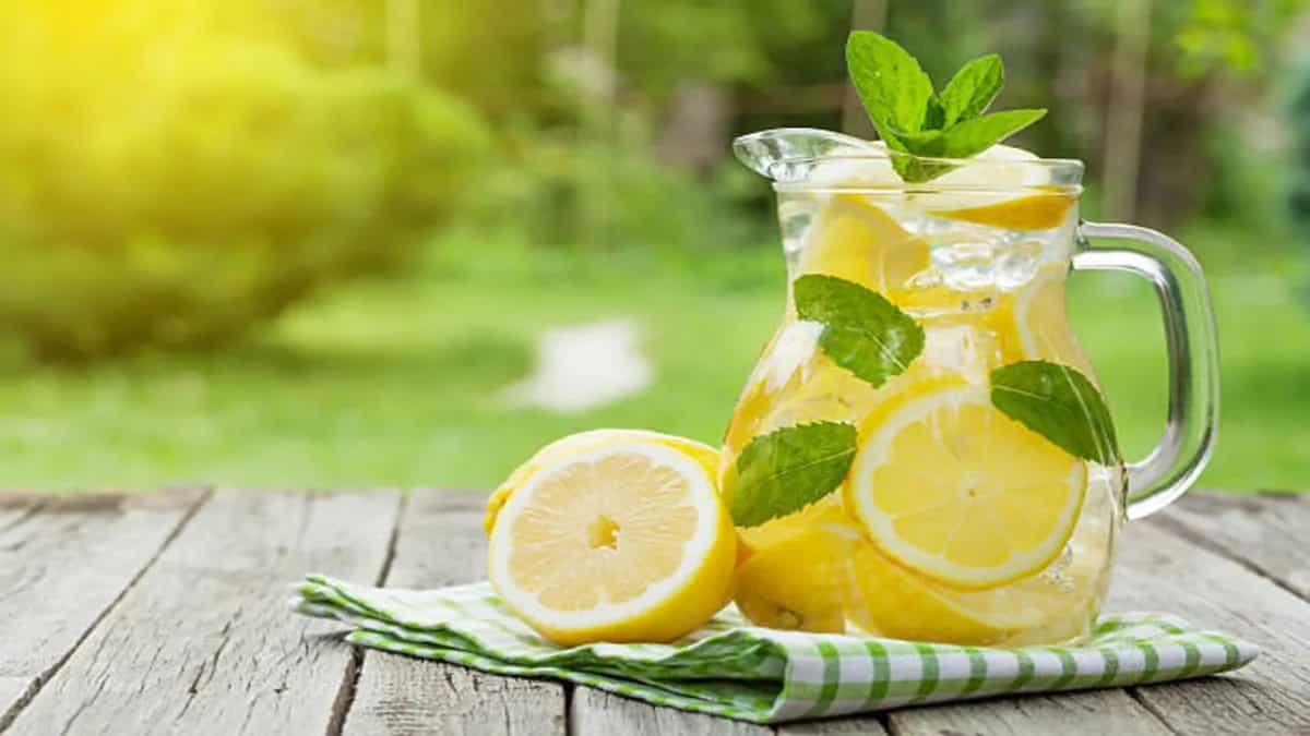 5 Benefits Of Lime Water: Weight Loss, Hydration And More
