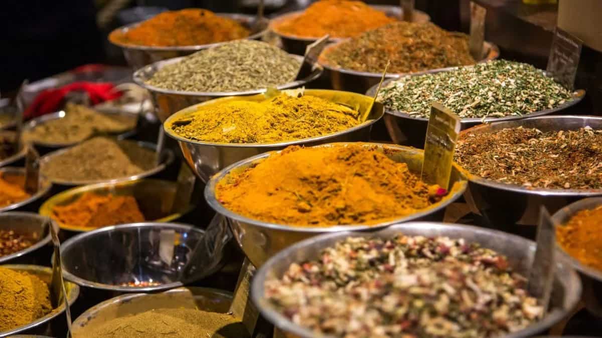 Lead Contamination Puts 12 Spice Brands Under Scrutiny: Report