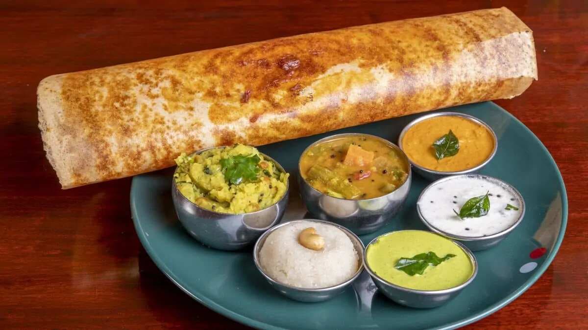 7 Indian Dishes That Define Their Regional Cuisine