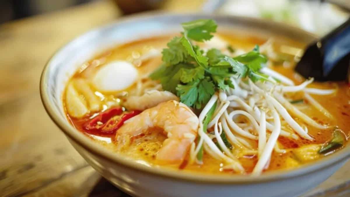 Malaysian Cuisine: 7 Classic Noodle Soups To Explore