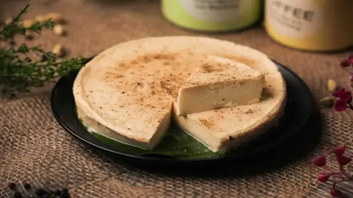 Basundi To Modak: 6 Classic Maharashtrian Sweet Dishes To Try 