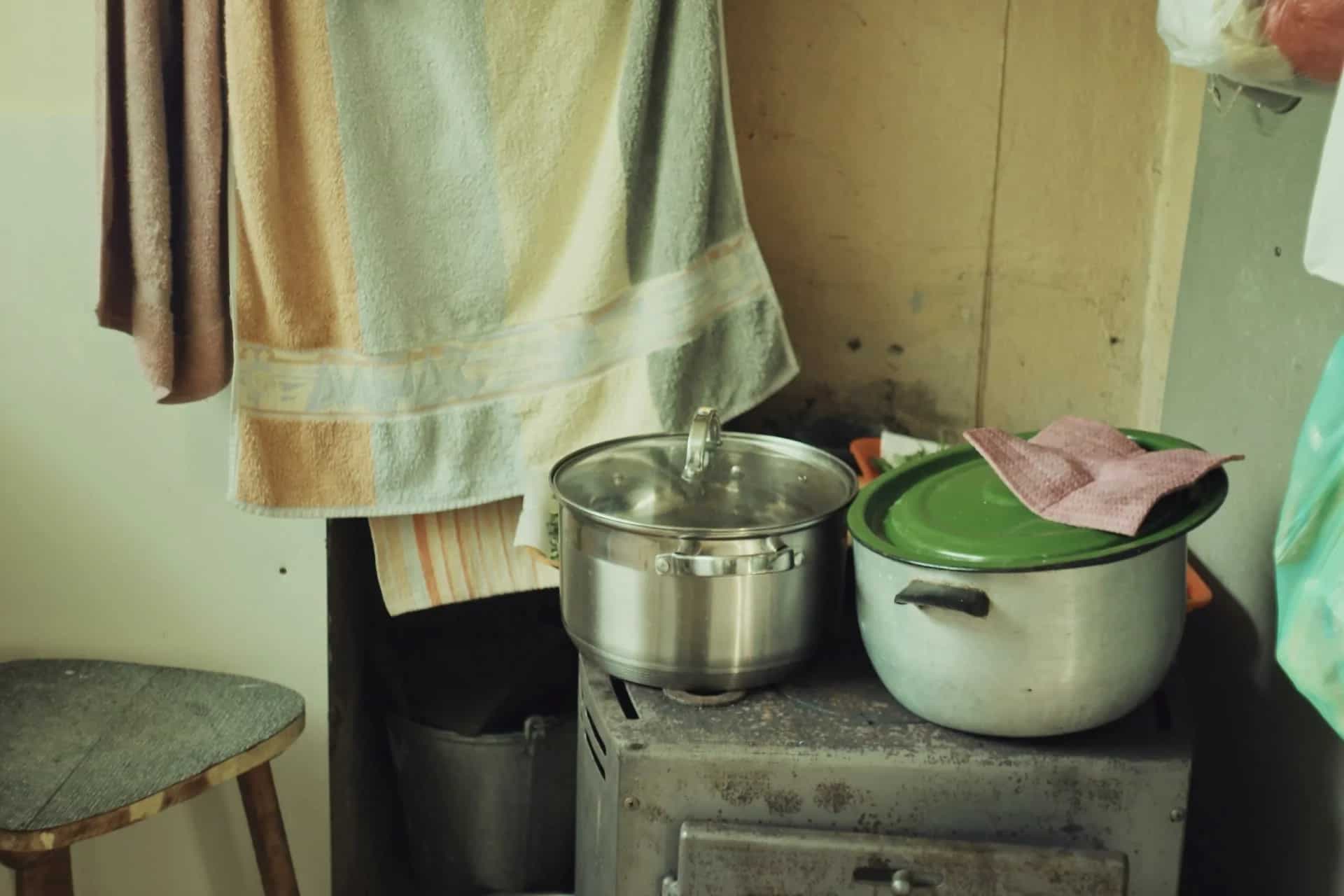 Tips To Keep Your Kitchen Towels Smell-Free During Monsoon