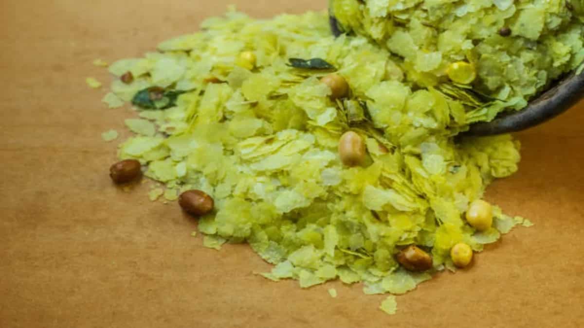 Looking For A Humble Namkeen? Try Making Poha Chivda At Home