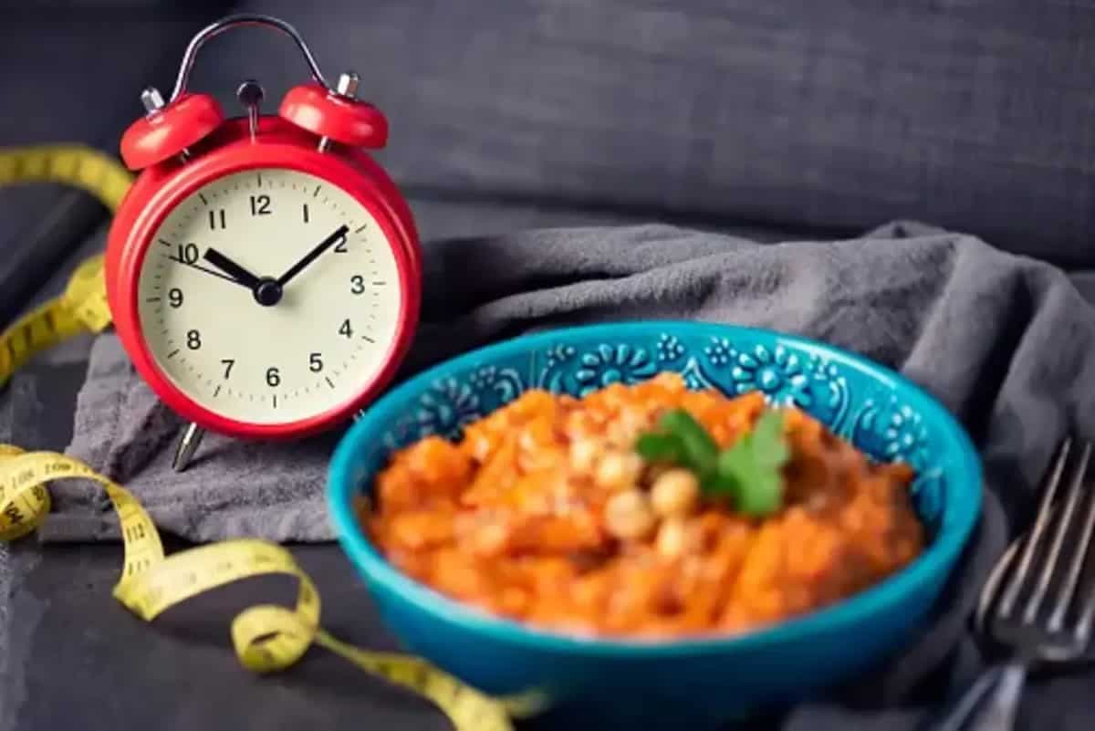 Intermittent Fasting: 7 Health Benefits Of This Approach