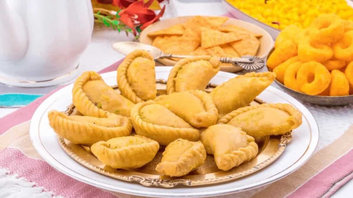 Holi 2024 USA: 8 Significant Traditional Dishes For The Festival