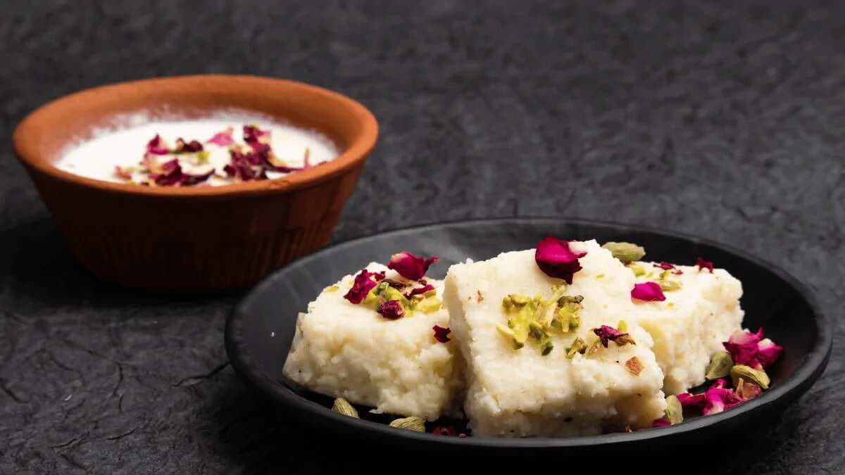 Lagan Nu Custard To Vasanu, 8 Parsi Desserts To Sweeten Your Day