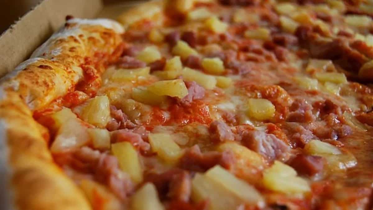 Kimchi-Bacon, Banana-Cinnamon: 10 Unique Pizza Toppings Combos