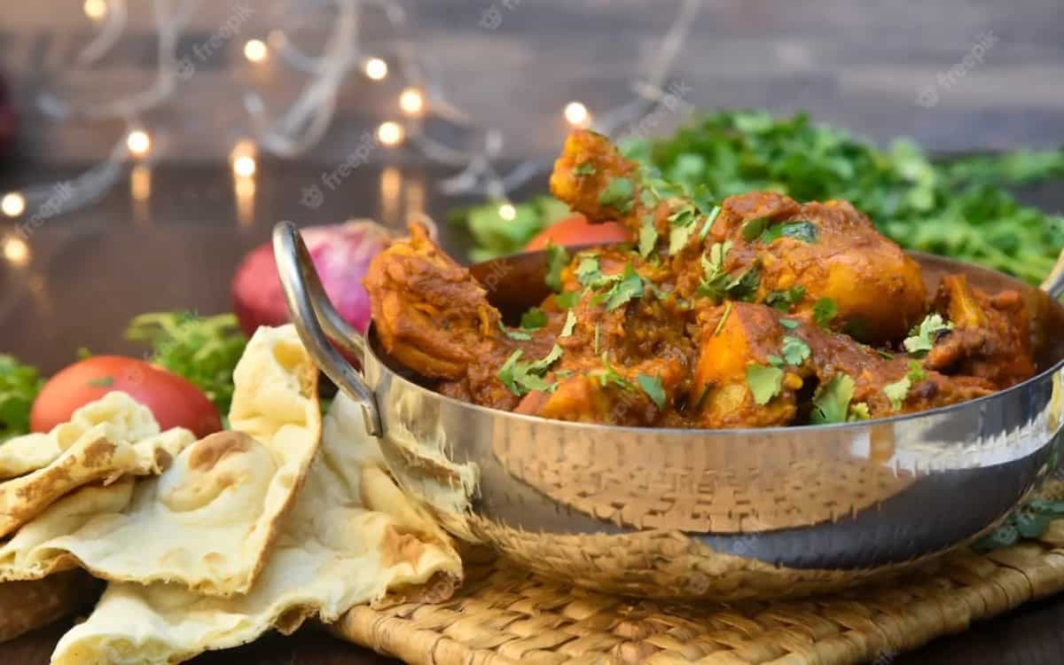 Make Aromatic Masala Chicken In Pressure Cooker