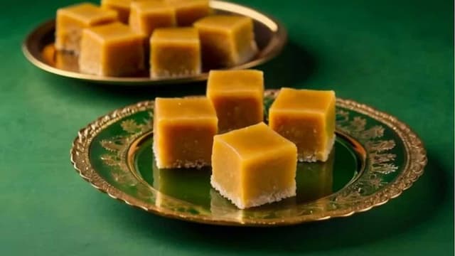 Diwali In Tamil Nadu: Celebrate With Easy Regional Sweets