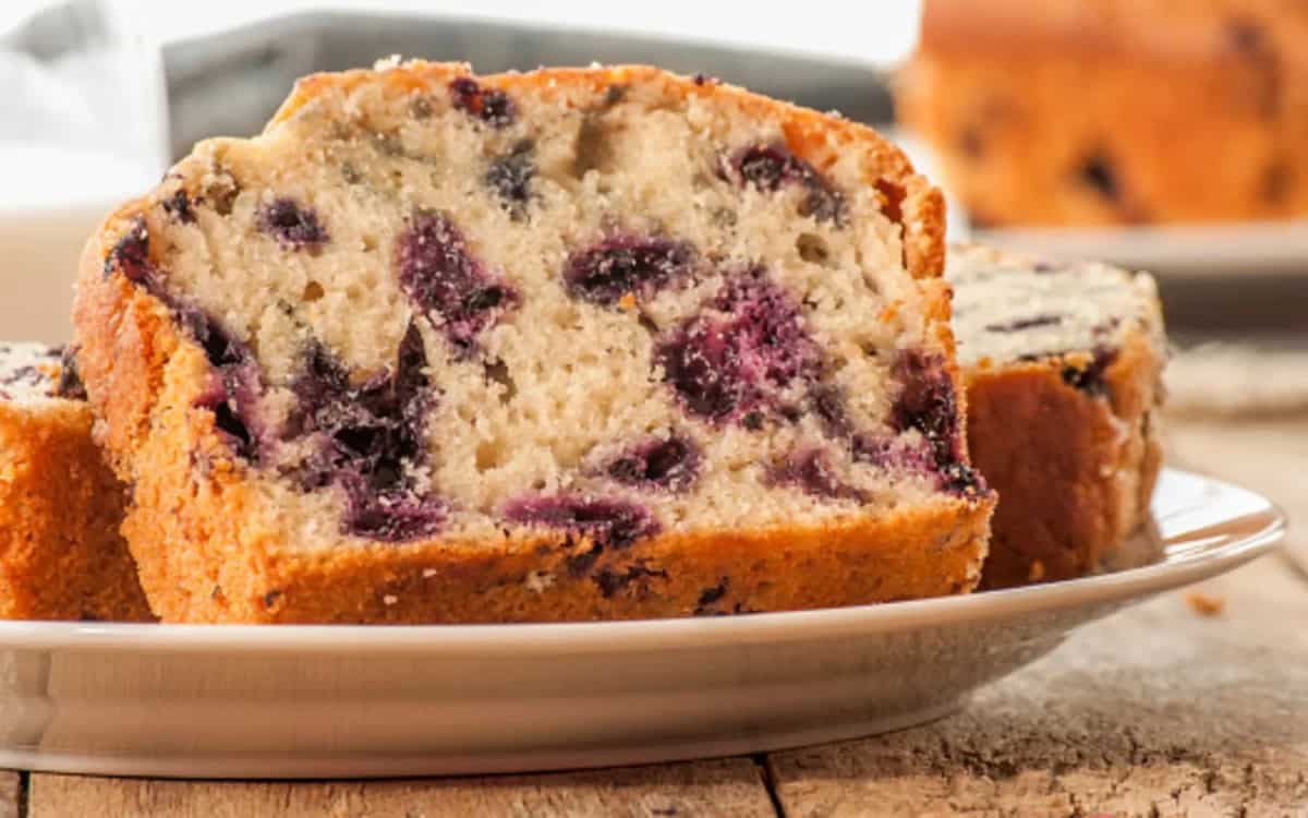 Try This Blueberry Zucchini Bread For A Healthy Meal