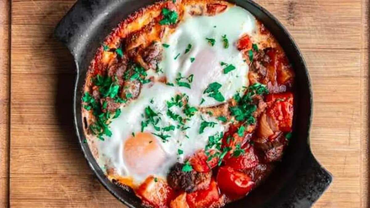 Poached Eggs Curry is Delicious in Tomato-Onion Gravy