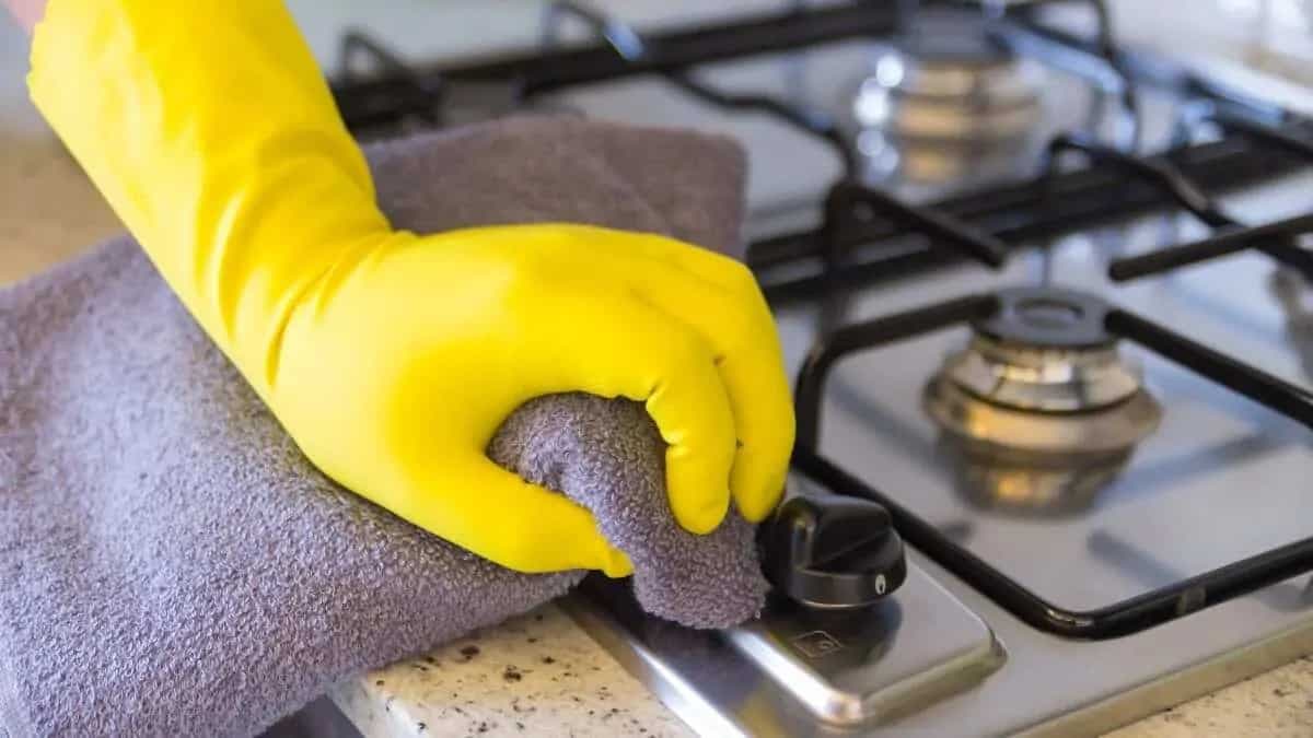 Skip Harsh Chemicals On Kitchen Counters; Try These Alternatives