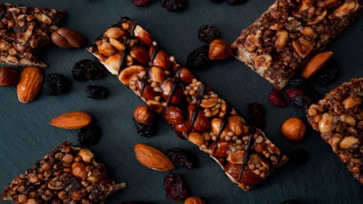Homemade Protein Bars For On-the-Go Nutrition