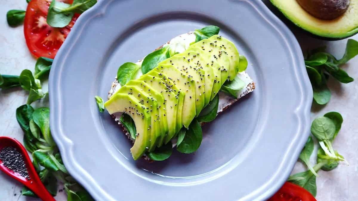 Following Keto Diet? Include These High Fiber Foods  