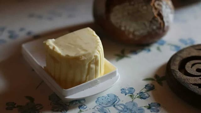 Flavoured Butter Variations To Try This Winter For Warm Meals