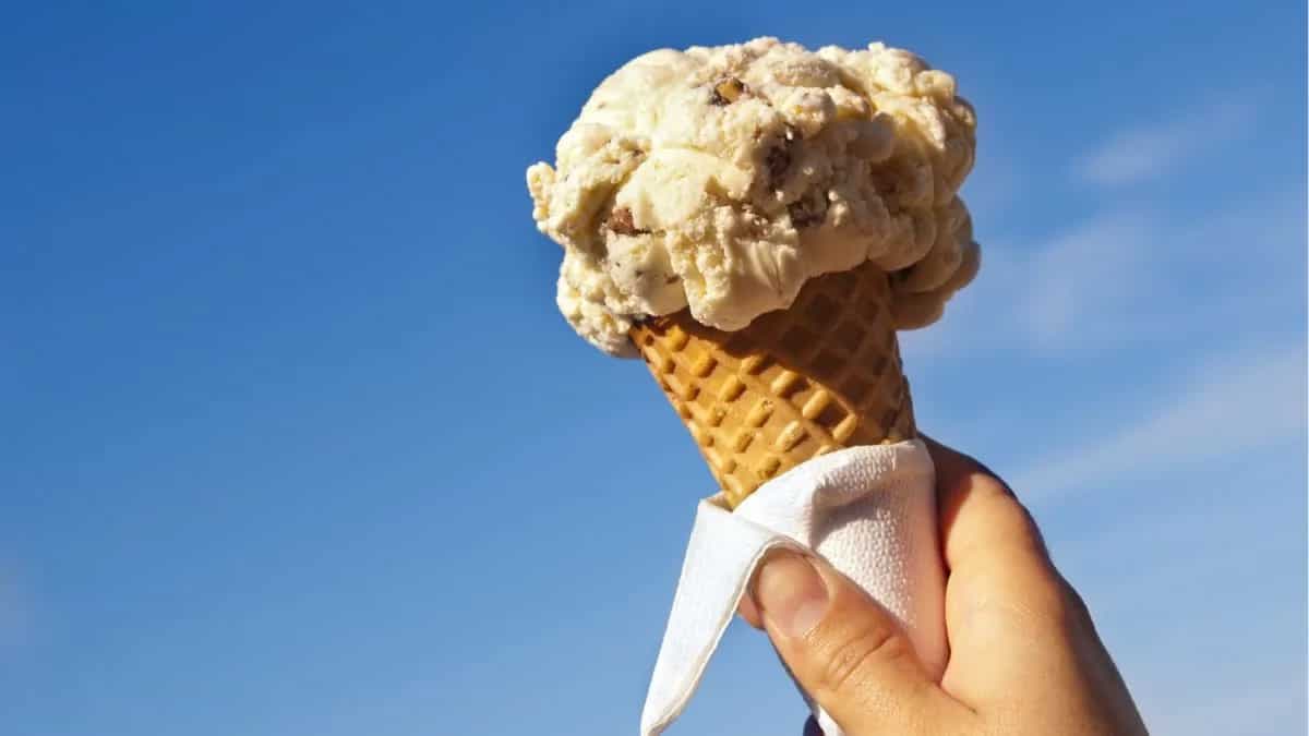 History Of The Ice Cream Cone; Treat Or Epidemic Invention?