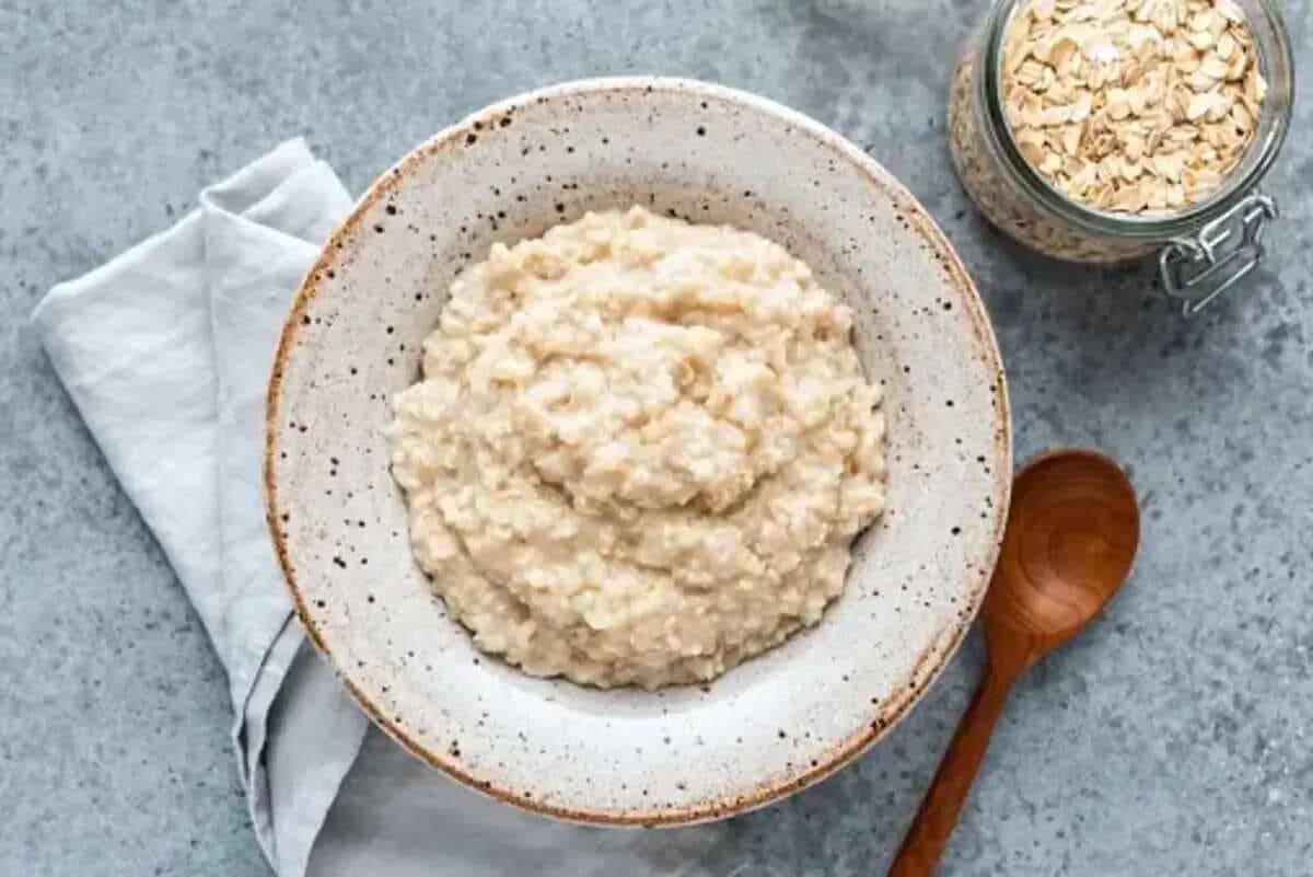 5 Wholesome Benefits Of Introducing Oats To Your Baby's Diet