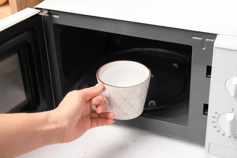 Heating Water In Microwave? Here’s Why You Should Stop Doing it