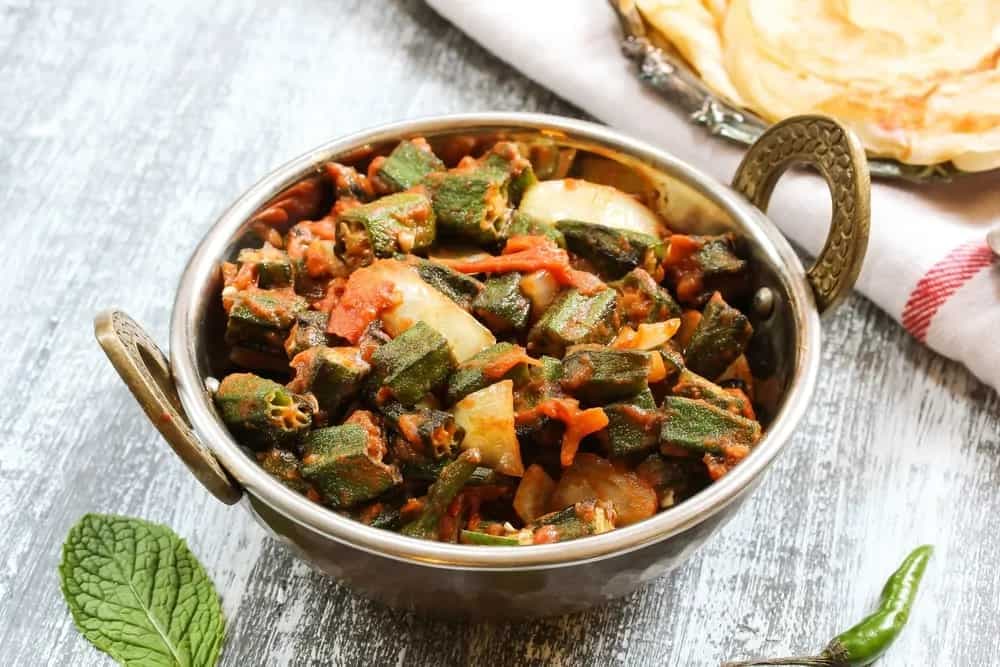 Lahsuni Bhindi 